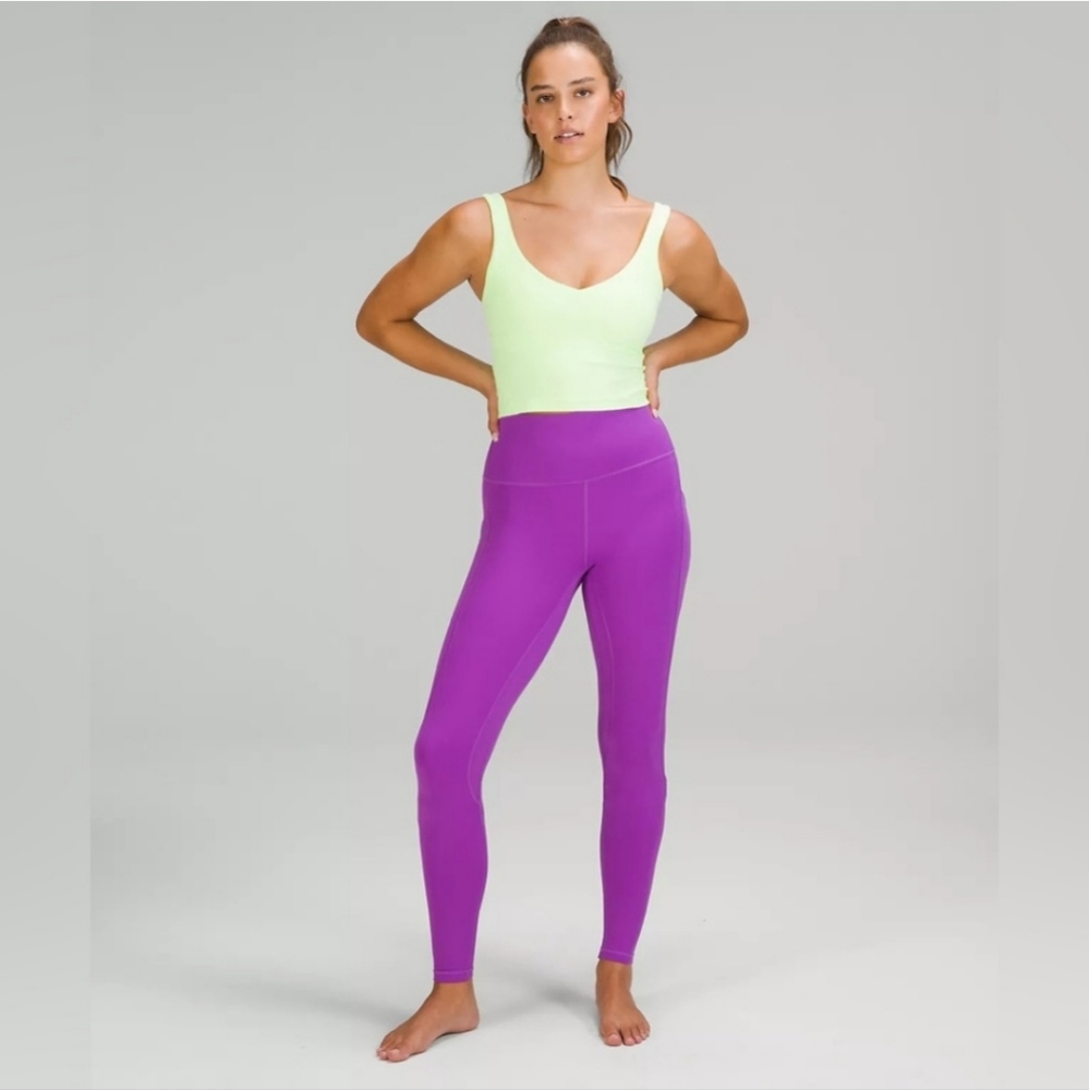 EC Never worn Lululemon Align HR 25" Leggings. sz 14